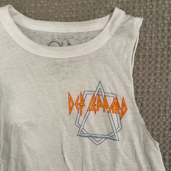 Def Leppard Tank - Picture 2 of 4